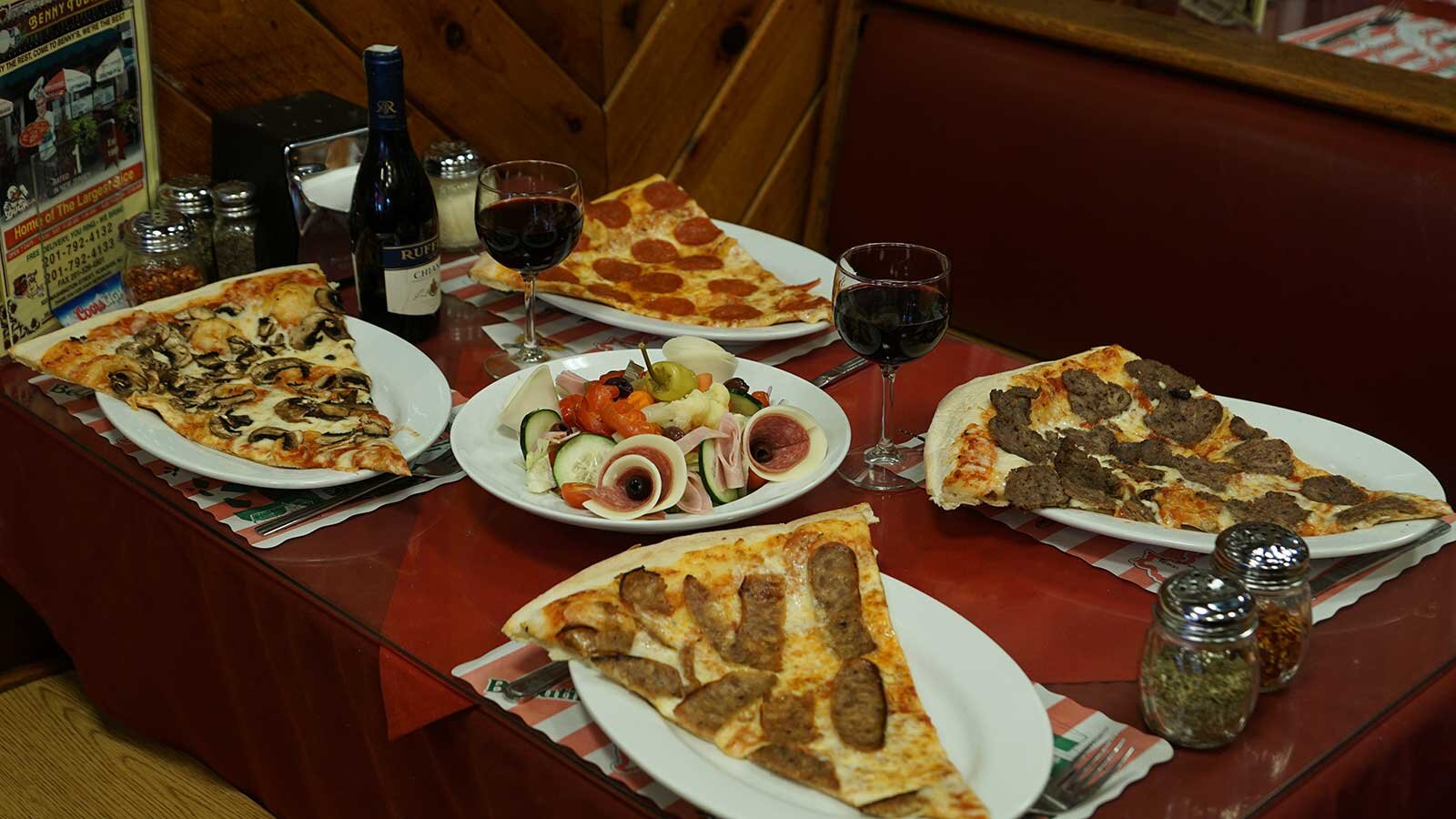 Benny Tudino's — hero photograph